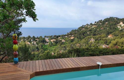 Villa in Hyères near Beach & Pool - Foto 1