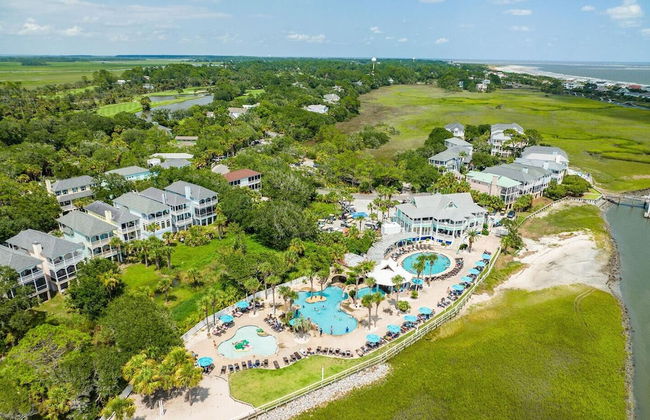 Recently Renovated Condo w/ Breezy Ocean Views - Steps to Beach - Foto 42