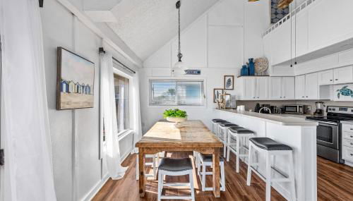 Oceanfront Bliss and Resort-Style Fun! Galveston Gem - Foto 5