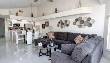 ELEGANT & LUXURIOUS FAMILY APARTMENT close to DISNEY WORLD - Foto 5