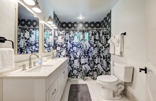 Cottage Chic- Less than 5 mins to Plaza District - Foto 36