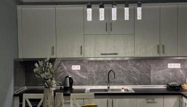 House Seda - Photo 3, stove