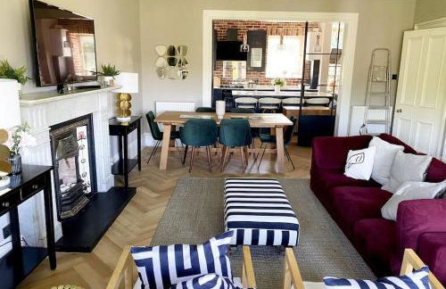 Stunning 3 bedroom Victorian home near Pollok country park - Foto 27