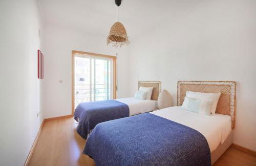 Spacious Apt Near Beach & Train, By TimeCooler - Foto 53