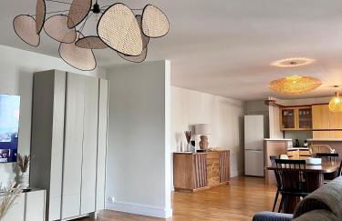 Grand Appartement ultra moderne Plein Centre, plage à pieds, avec parking - Photo 7