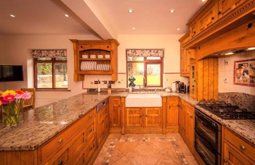 Riverbank Cottage - idyllic riverside country cottage on South Downs - Foto 11