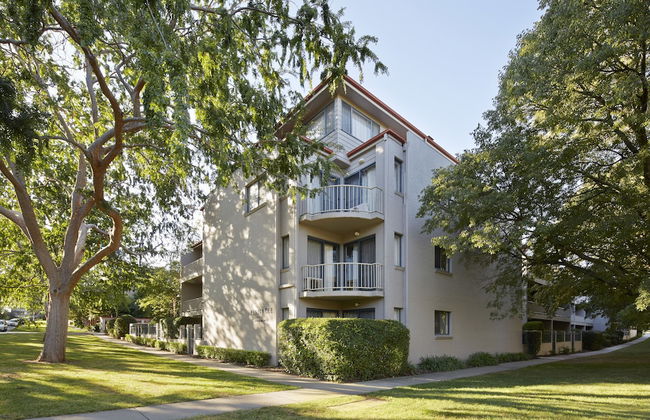 Pinnacle Apartments - Foto 33