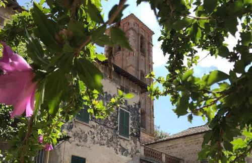 Claves Claustri - Appartamento storico con balcone - Photo 22