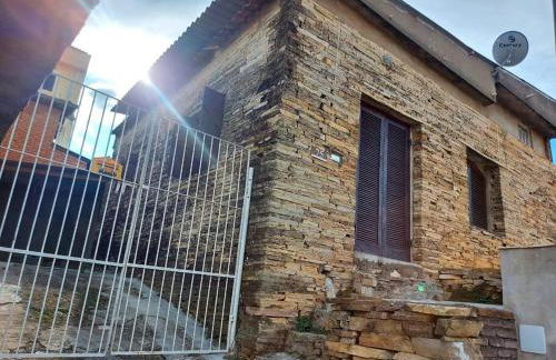 Casa inteira no centro de São Thomé das letras - Foto 24