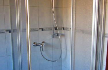 Hansis Lodge - Photo 29