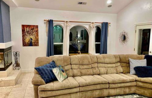 Peacock Suite Hot Tub Sleeps up to 4 Bbq - Foto 6