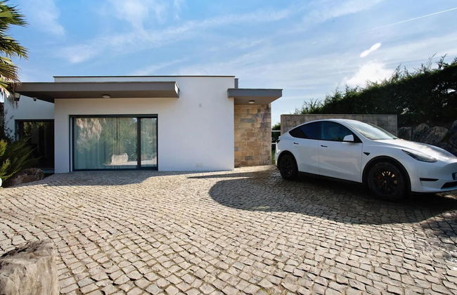 Alluring Villa in Salir de Matos near Coast - Foto 1