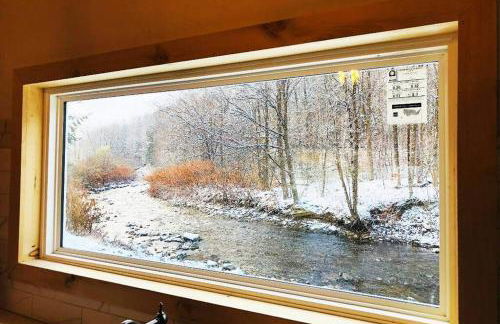 Charming 120-year-old farmhouse by the creek. - Foto 15