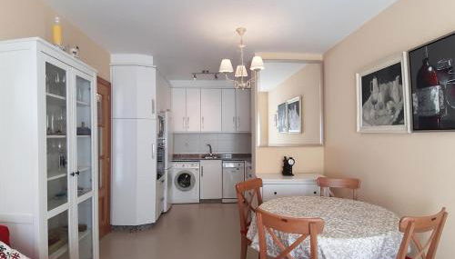 Apartamento con vistas, ascensor y parking en Portosín - Foto 3