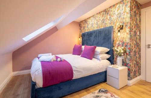 The Secret Garden, Donaghadee - The Hideaway - Stylish 5-Beds, and Lavish 3-Bedrooms - Guests 7 - Super Fast Speed Wi-FI - Foto 74