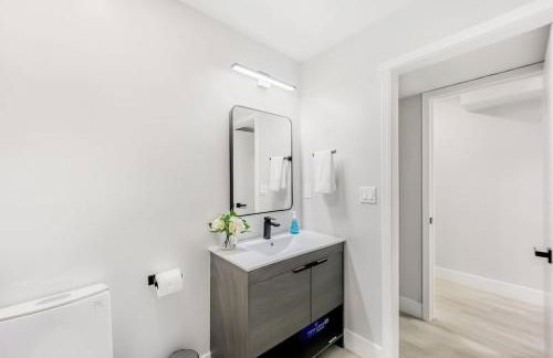 497-Upscale Family Home w AC & Patio near Meta & Stanford - Foto 41