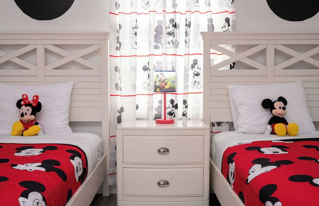 Lake View Home With Private Pool at Bella Vida 91 - Foto 10