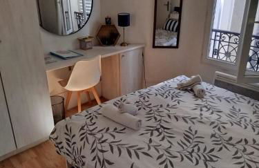 Chambre chez l'habitant à 200m des Champs Elysees et de l'Arc de Triomphe - Foto 8