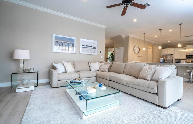 7516 Luxury Home 5BD Perfect for Your Family - Foto 18