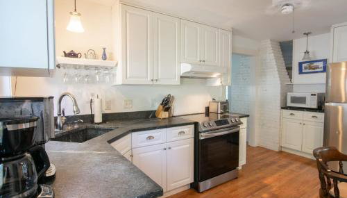 On the bay in Wellfleet - walk to water! - Foto 5