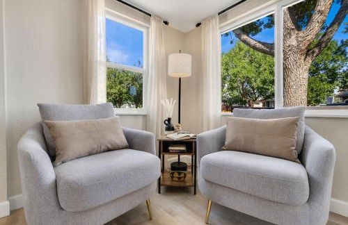 Downtown Windsor Home with Hot Tub and Pool Table - Foto 19