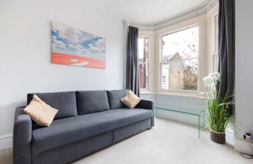 1 bed Clapham Junction apartment - Foto 2