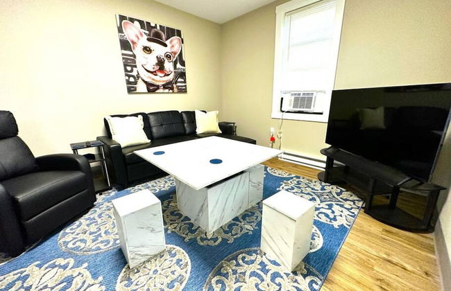 Cozy Walk up King Bed Fast Wifi - Foto 14