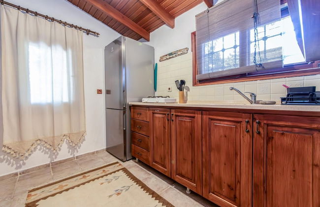 Chic Villa w Fireplace 3 min to Beach in Bodrum - Photo 8