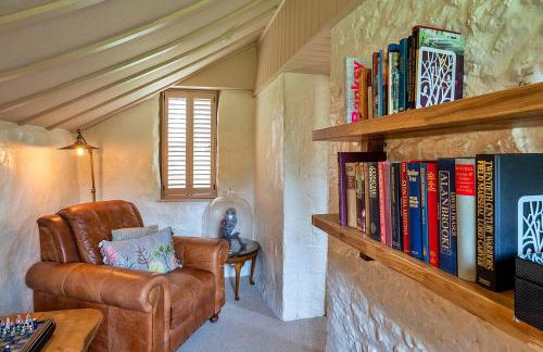 Finest Retreats - The Thatch at Winterborne Houghton - Photo 17