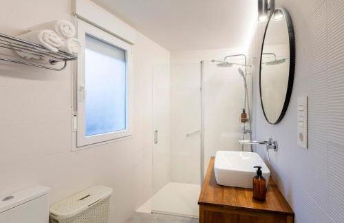 APARTAMENTO TURISTICO A 140 M PLAYA CANELIÑAS- Portonovo- 2 HABIT 4-6 pax 102 - Foto 8