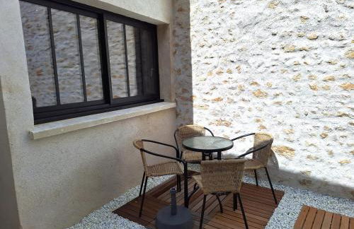 La Maisonnette Notre Dame - Terrasse privative - Hypercentre - 50m Bords de Loire - 4 personnes - Foto 21