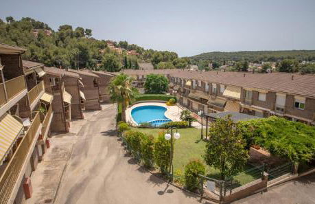 TarracoHomes, TH156 Casa Roser Familiar y con Piscina Compartida - Photo 2