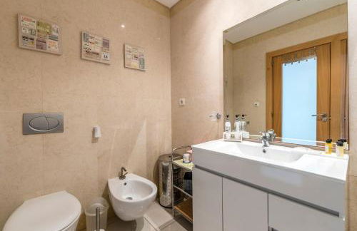 Beachfront flat, private parking, pools, sea at less than 200 m - Foto 19