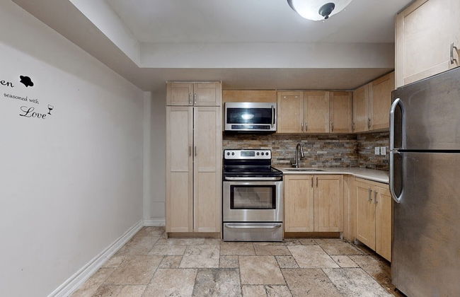 Charming 2 Bedroom Hideaway - Photo 5