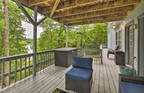 Kayaks and Boat Dock Lakeside Hot Springs Retreat - Foto 28