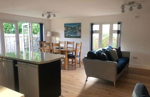 Caretakers Hideaway - Photo 3