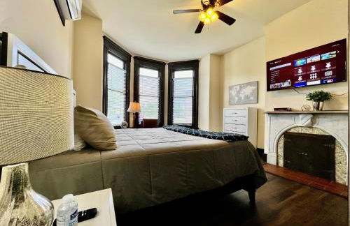 Newly Renovated Historic mansion ☆ 8 Bedrooms - Foto 47