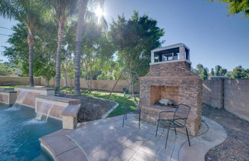 Resort-Style Oasis Expansive Riverside Mansion - Foto 35