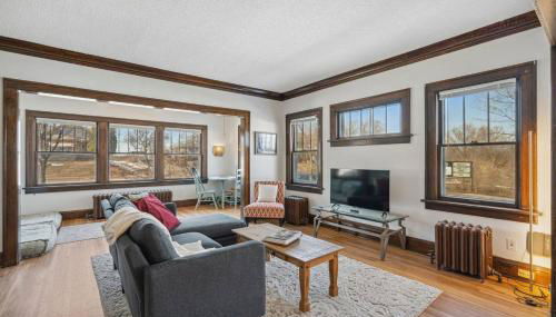 Garden Apt, Majestic MPLS Duplex - Foto 2