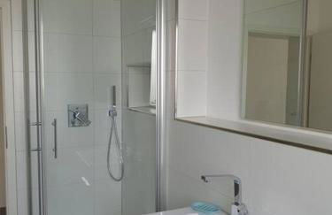 Moderne 2 Zimmerwohnung/ Eggenstein/nähe KIT Nord - Foto 3