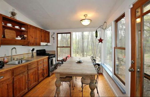 Idyllic Getaway Cottage in the Woods near Woodstock, New York - Foto 6