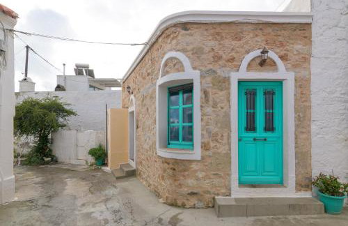 Kyramarias Village house - Photo 1