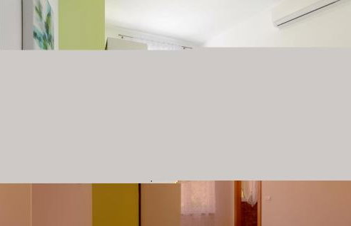 4 Bedroom Gorgeous Home In Pican - Photo 38