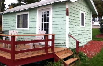 Comfortable Cabin Right on Great Sacandaga Lake in Northville, New York - Foto 1