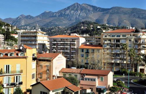 Charmant 3 pièces avec balcon, aperçu mer, calme, proche plage et centre - Menton - FR-1-196-322 - Photo 2