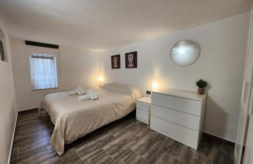 Don Vito's Home, DsG2 Short Lets, 250 mt Metrò - Foto 4