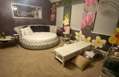 Serene 4BR Lux Home w Heated Spa Pool Massage Chair - Foto 58