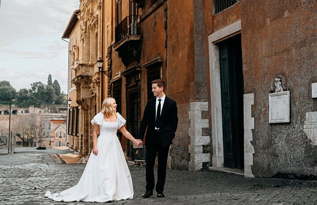 Wedding Honeymoon Photoshoot in Rome - Photo 20