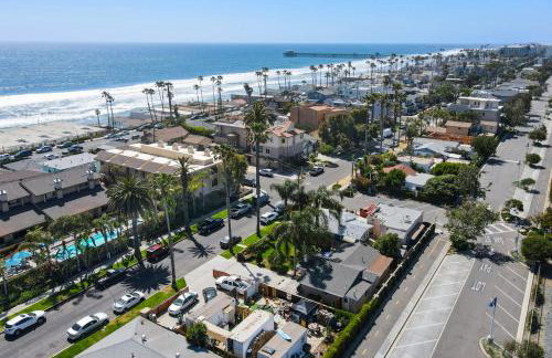 Oceanside Rocks Family Vacation Home - Photo 6