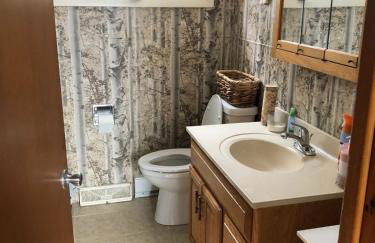 Chalet on Private Alderbrook Lake - Foto 9